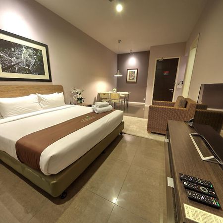 Acappella Suite Hotel, Шах Алам Стая снимка