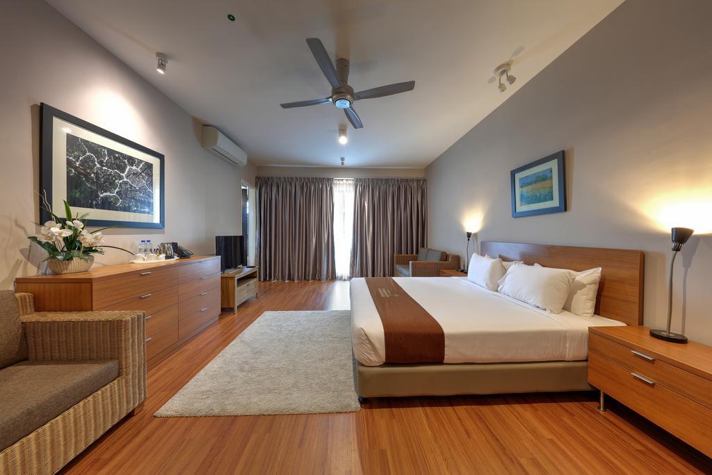 Acappella Suite Hotel, Шах Алам Екстериор снимка